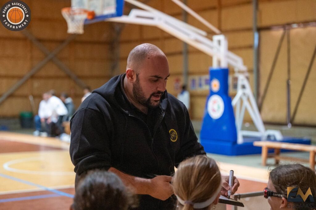 Σήμερα έχει Πρεμιέρα η ταινία ”Παίζοντας μπάσκετ με τους Λύκους”!